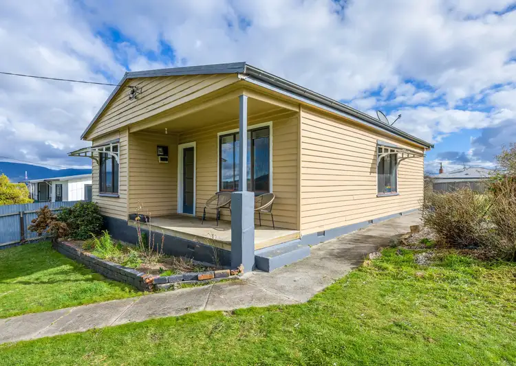 8 Cameron Street, St Marys TAS 7215
