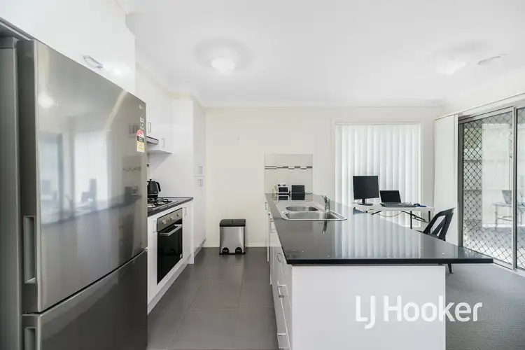 Fourth view of Homely unit listing, 10/30 Sir Thomas Drive, Pakenham VIC 3810