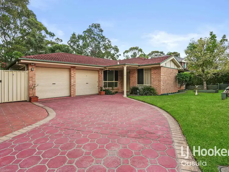 17 Whiteley Close, Casula NSW 2170
