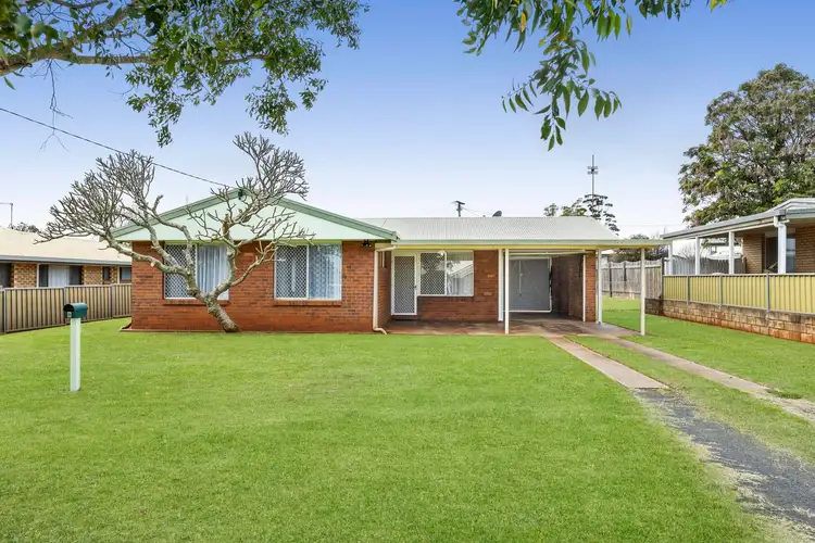 8 Florence Street, Harristown QLD 4350