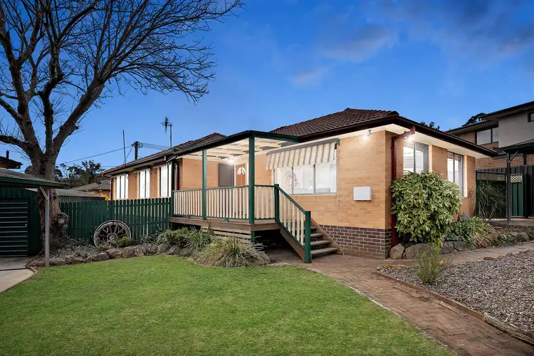 5 Kinalung Place, Giralang ACT 2617