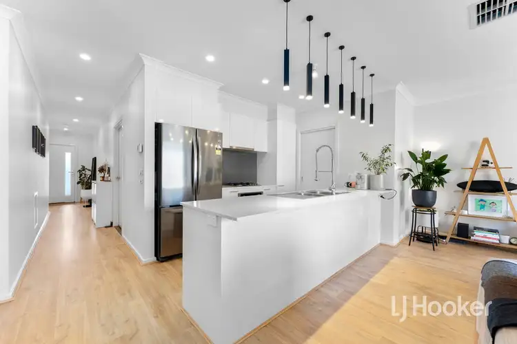 Fourth view of Homely house listing, 27 Oakman Way, Hampton Park VIC 3976