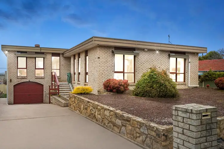 14 Pohlman Street, Latham ACT 2615