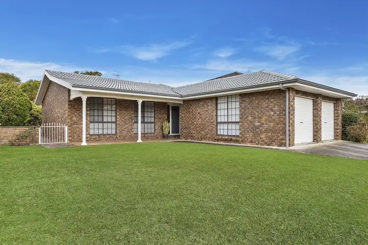 30 Hinemoa Avenue, Killarney Vale NSW 2261