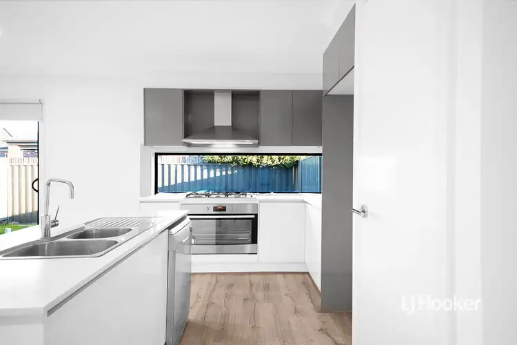 Fifth view of Homely house listing, 6 Karinya Way, Harkness VIC 3337