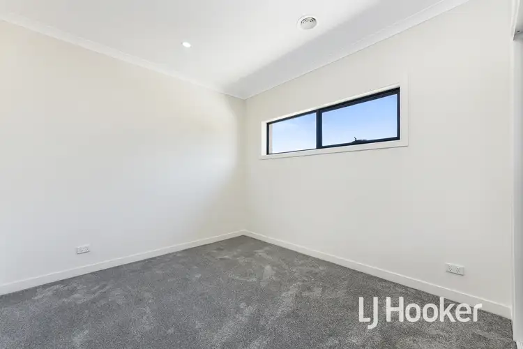 Fourth view of Homely unit listing, 3/15 Ainsleigh Court, Cranbourne VIC 3977