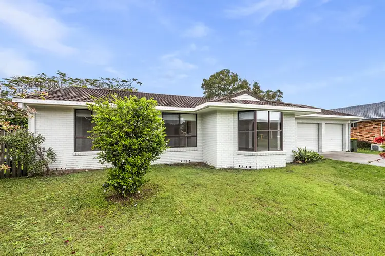12 Casuarina Close, Yamba NSW 2464
