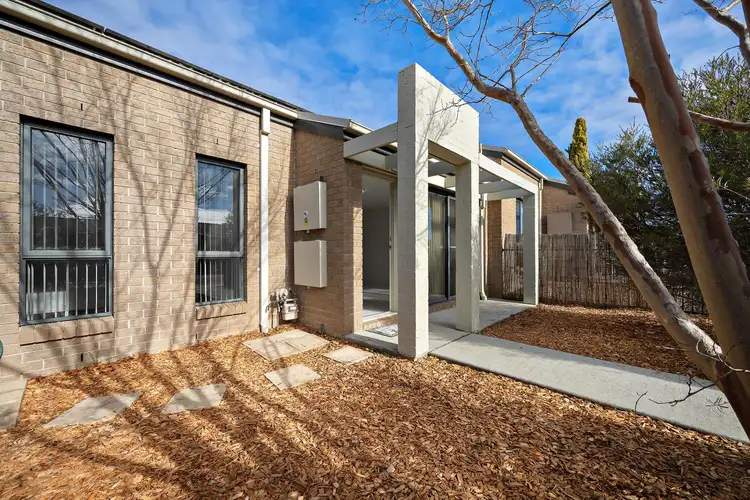 6 Rolls Street, Franklin ACT 2913