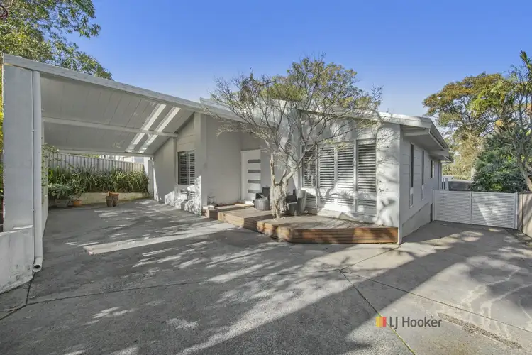 19 Donald Avenue, Kanwal NSW 2259