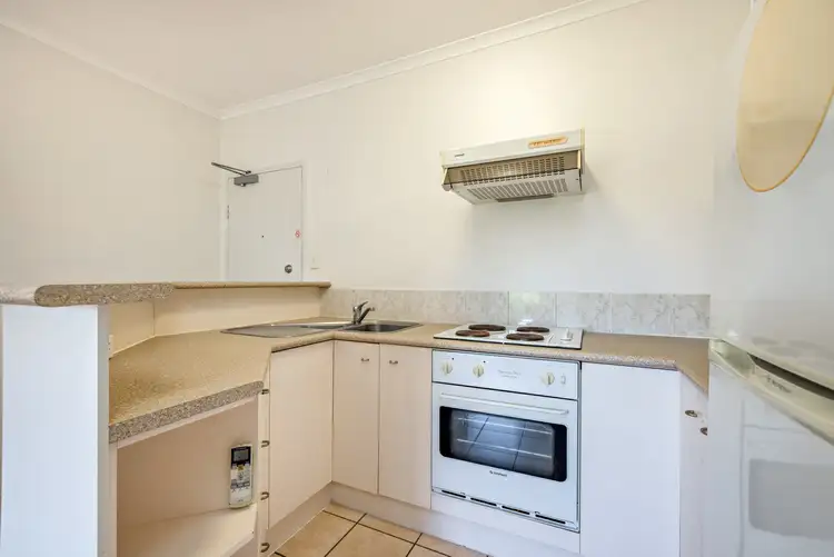 Sixth view of Homely apartment listing, 11/262 Grafton Street, Cairns North QLD 4870