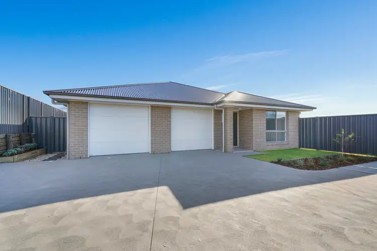 24C Auburn Street, Gillieston Heights NSW 2321