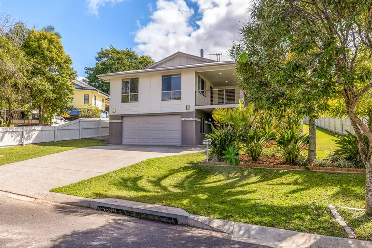 6 Bronzewing Place, Glass House Mountains QLD 4518
