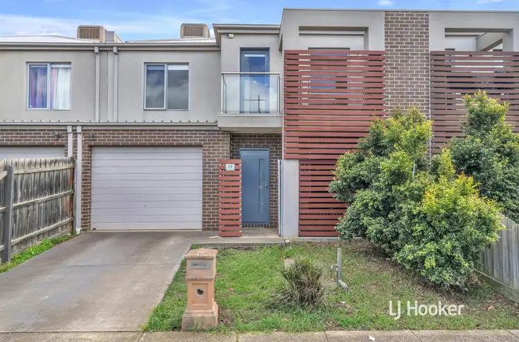 11 Creswick Drive