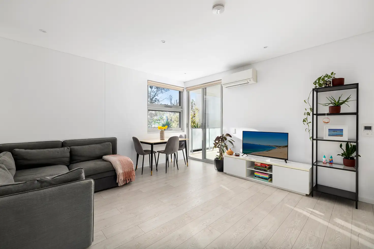 Main view of Homely apartment listing, 24/72-74 Pacific Parade, Dee Why NSW 2099