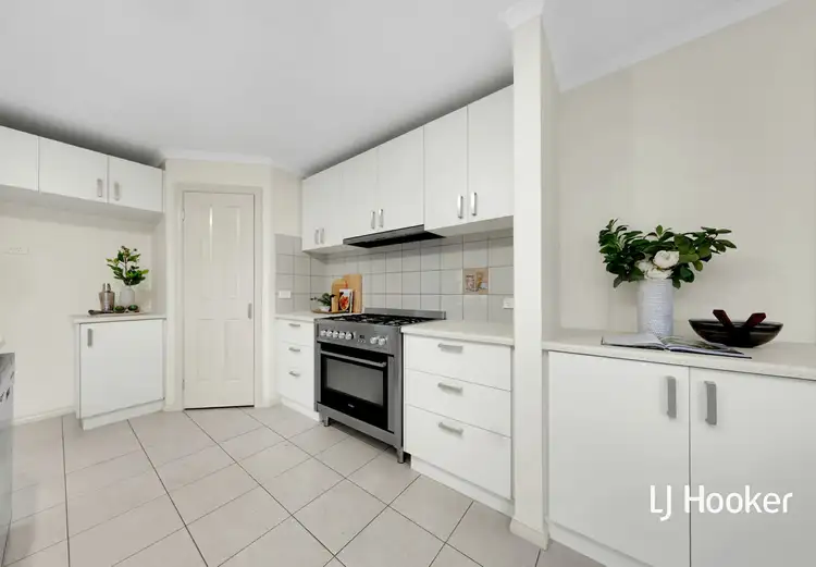 Fifth view of Homely house listing, 27 Raglan Street, Wallan VIC 3756