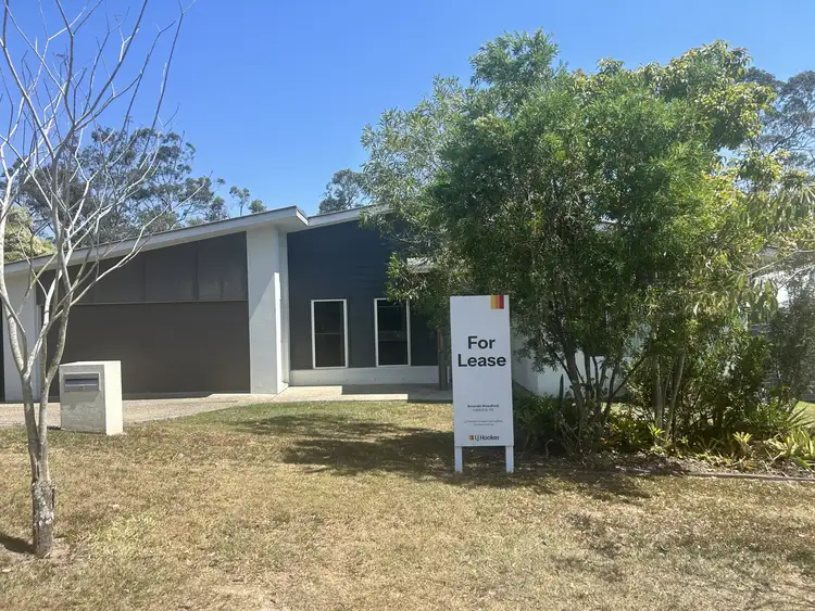 4 Lomandra Court, Brookwater QLD 4300