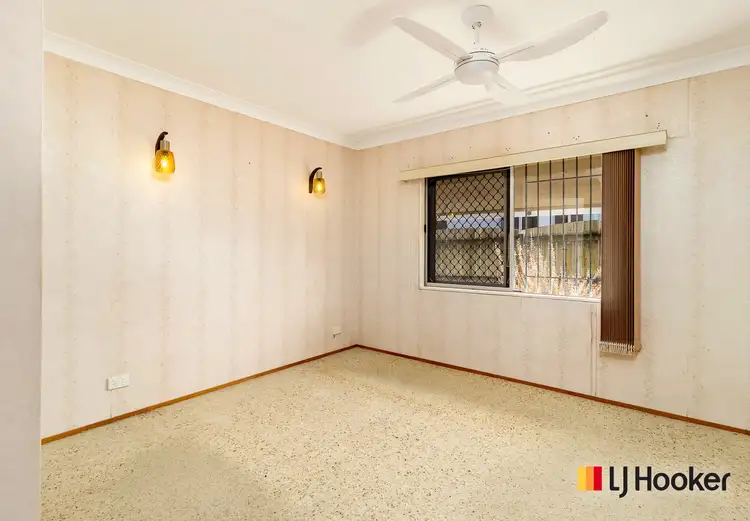 Sixth view of Homely house listing, 4 Saunders Street, Point Vernon QLD 4655