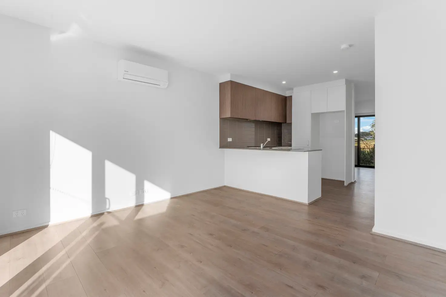 Main view of Homely townhouse listing, 109 Sutherland Crescent, Taylor ACT 2913