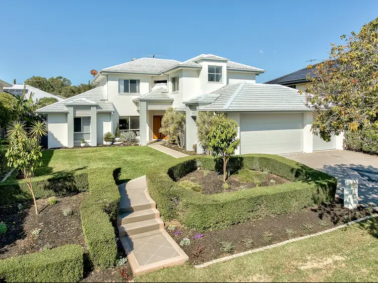 7 Apulia Place, Bridgeman Downs QLD 4035