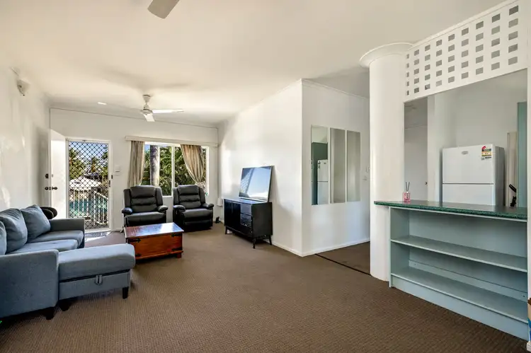 Second view of Homely unit listing, 8/3-5 Springfield Crescent, Manoora QLD 4870