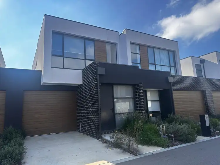 25 Calibre Retreat, Keysborough VIC 3173