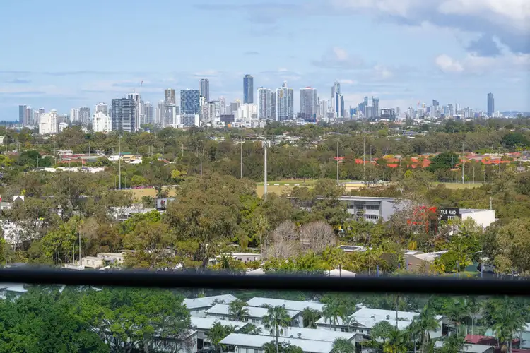 51307/5 Harbour Side Court