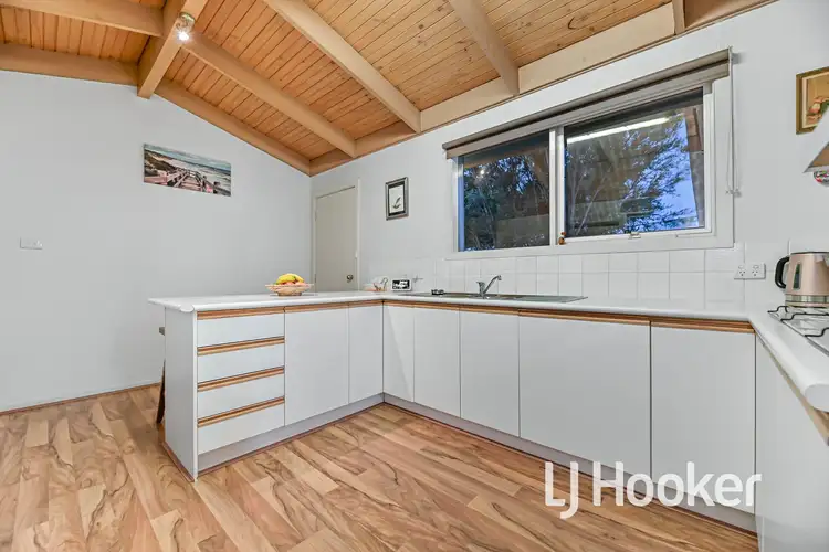 Fifth view of Homely house listing, 3 Owen Court, Pakenham VIC 3810