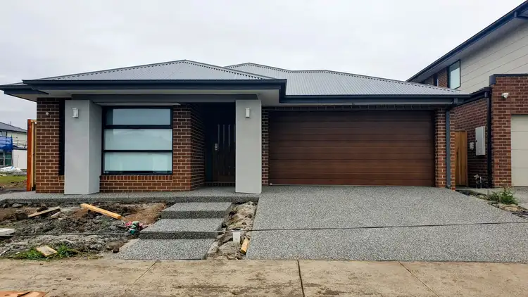 65 Hardwood Grove, Donnybrook VIC 3064