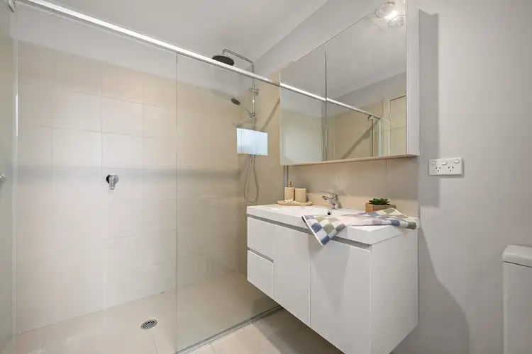 Sixth view of Homely townhouse listing, 21 Hedditch Court, Strathnairn ACT 2615