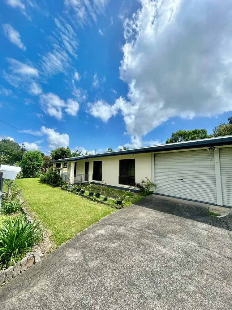 51 Cochrane Street, Mooroobool QLD 4870