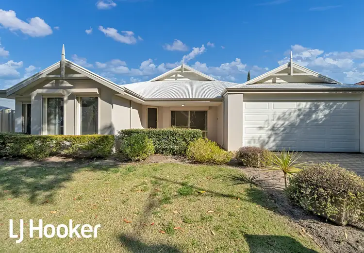 42 Mornington Drive, Banksia Grove WA 6031