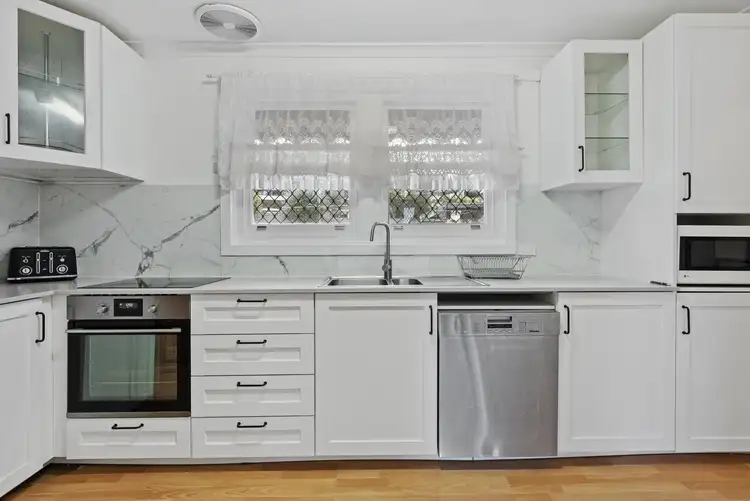 108 Hodgson Crescent, Pearce ACT 2607