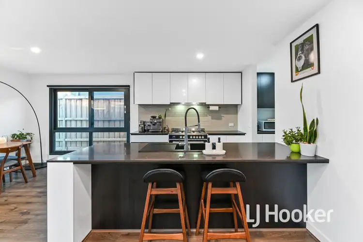 Fifth view of Homely house listing, 21 Freiberger Grove, Clyde North VIC 3978