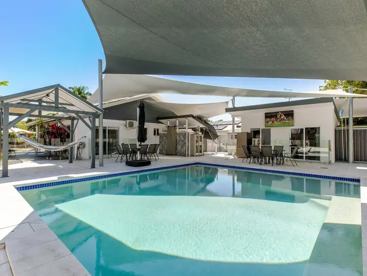 3 Jewel Close, Port Douglas QLD 4877