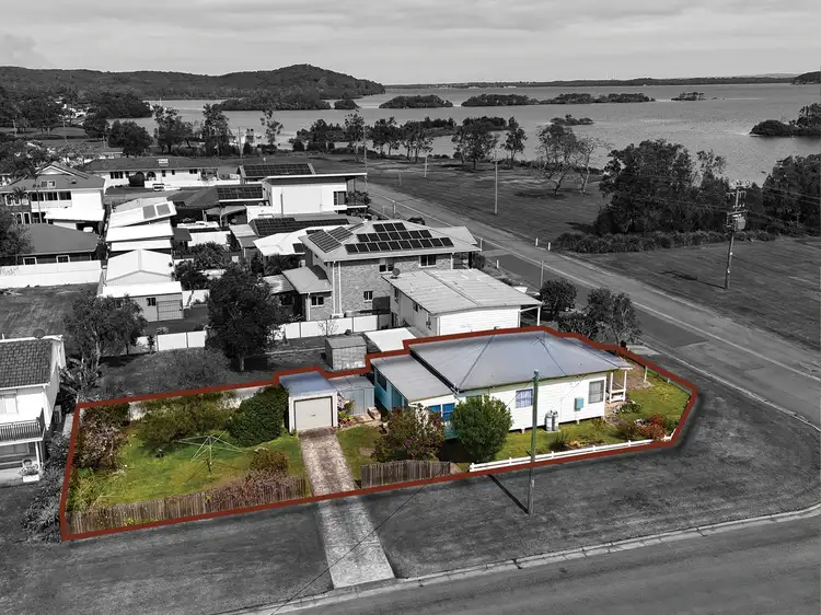 42 Lakeside Drive, Swansea NSW 2281