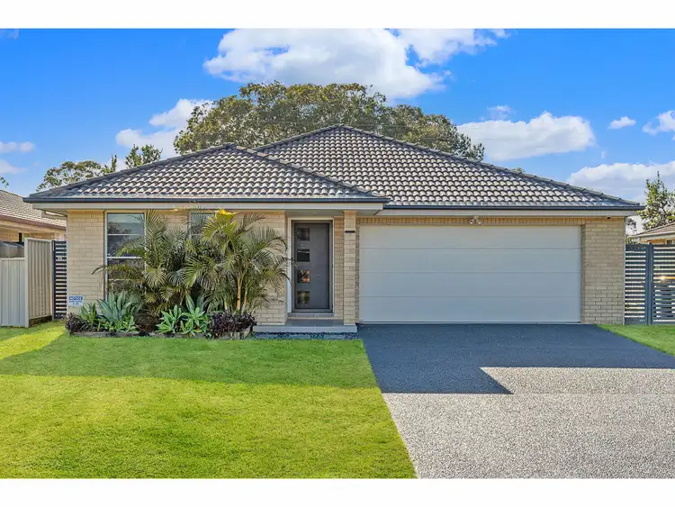 27 Correa Close, Tuncurry NSW 2428