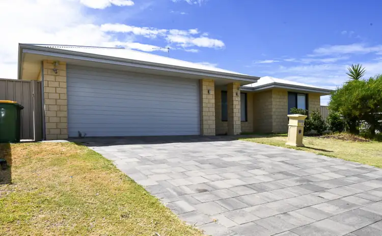 1 Windera Close, Dudley Park WA 6210