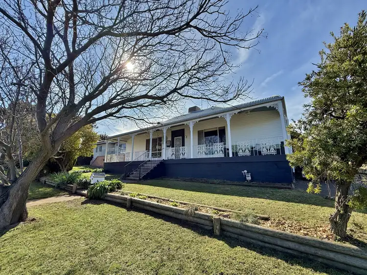 7 Prospect Street, Young NSW 2594