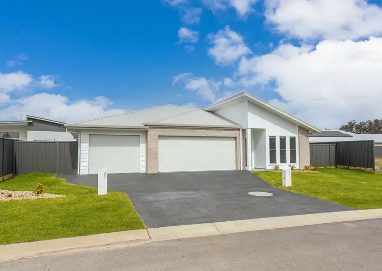 Main view of Homely semi-detached listing, 2/3 Bular Close, Old Bar NSW 2430