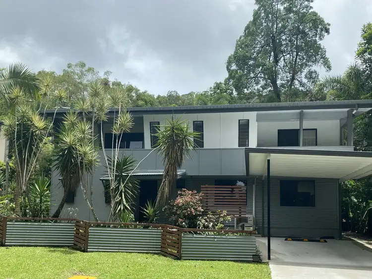 4 Stuart Street, Edge Hill QLD 4870