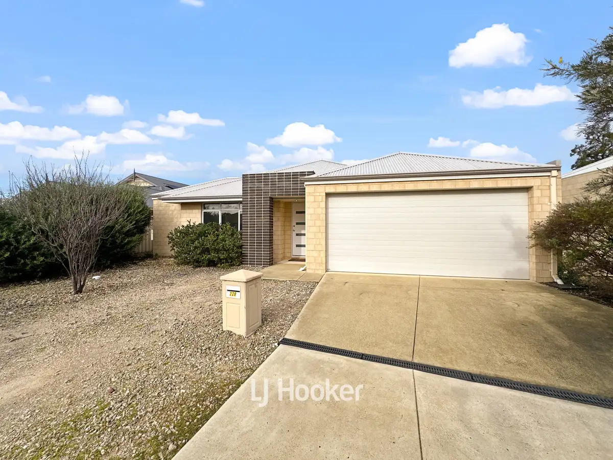 Main view of Homely unit listing, 22B Claymore Loop, Dalyellup WA 6230