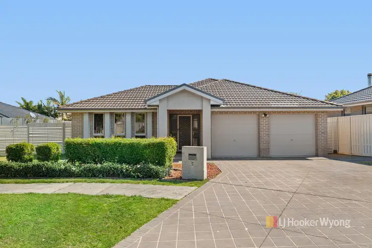 5 Merimbula Place, Woongarrah NSW 2259