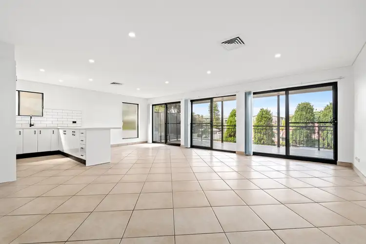 Main view of Homely unit listing, 2/121 Ocean View Drive, Wamberal NSW 2260