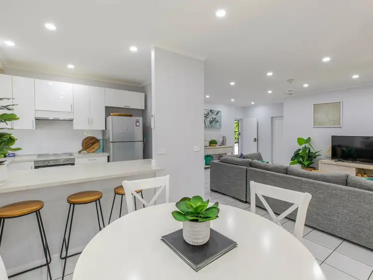 2/8 Ti Tree Street, Port Douglas QLD 4877