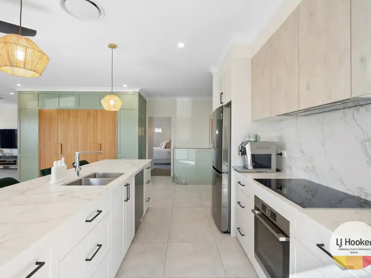 Third view of Homely house listing, 7 Shores Crescent, Diamond Beach NSW 2430