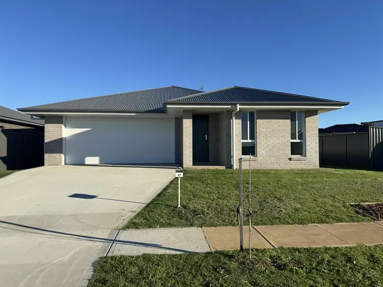 Main view of Homely house listing, 60 Evesham Circuit, North Tamworth NSW 2340