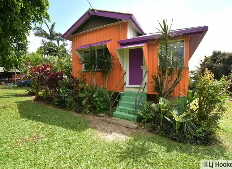 16 Henry Street, Tully QLD 4854