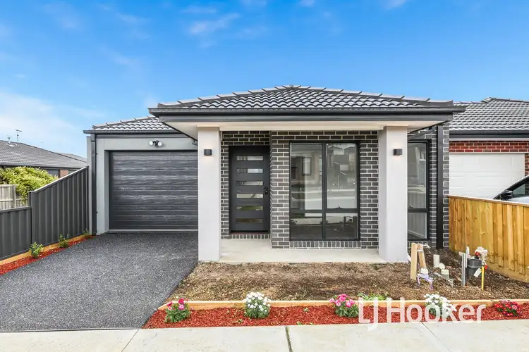 27 Craft Street, Officer VIC 3809