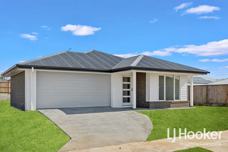 9 Hamersley Road, Yarrabilba QLD 4207