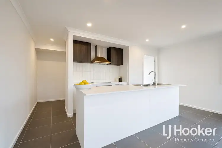 9 Hamersley Road, Yarrabilba QLD 4207